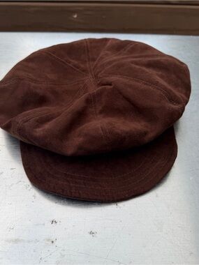 Betmar New York Brown Faux Suede Newsboy Cabbie Cap Retro Boho